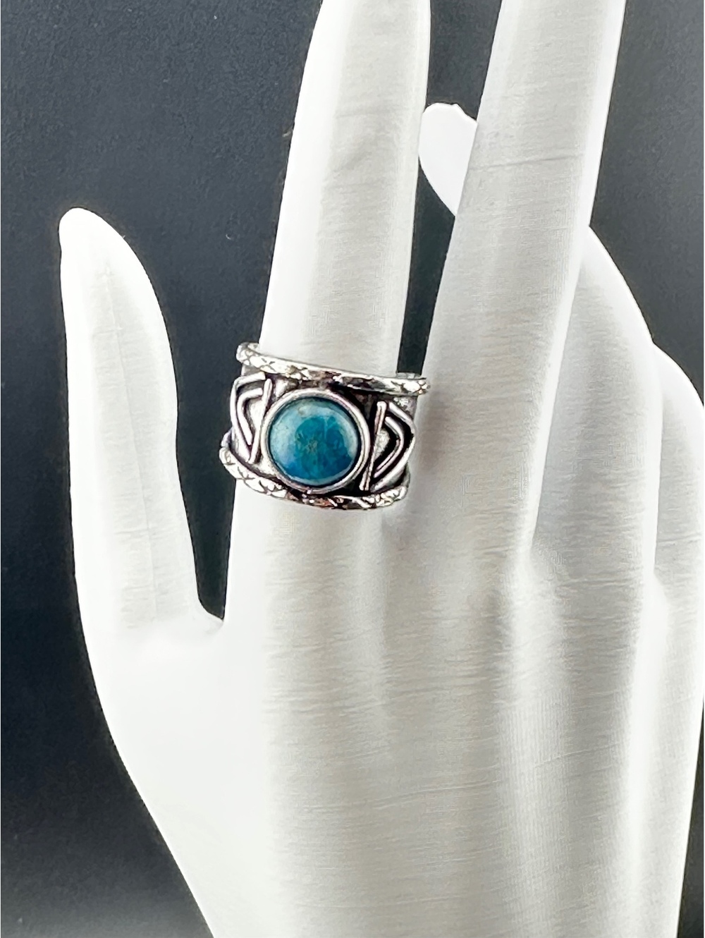 Handcrafted Kashi Antique Silver Ring with Apatite